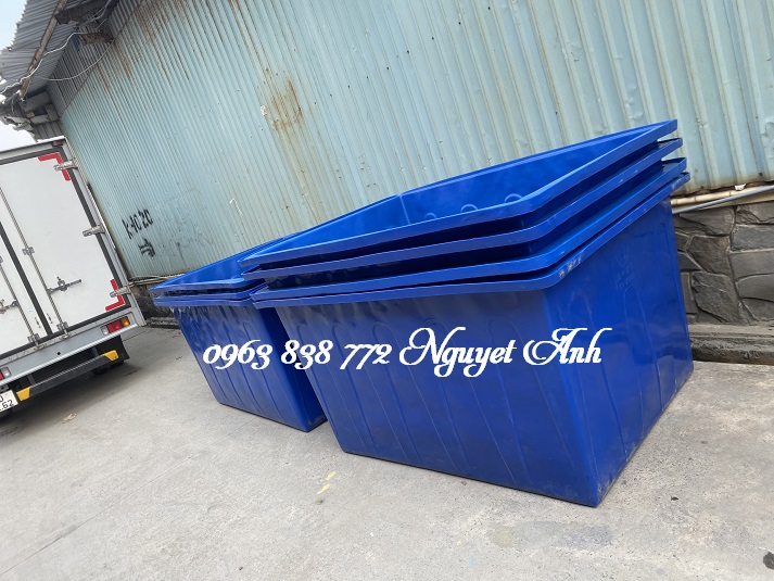 thùng-nhua -chu -nhat 2000L - Copy.jpg