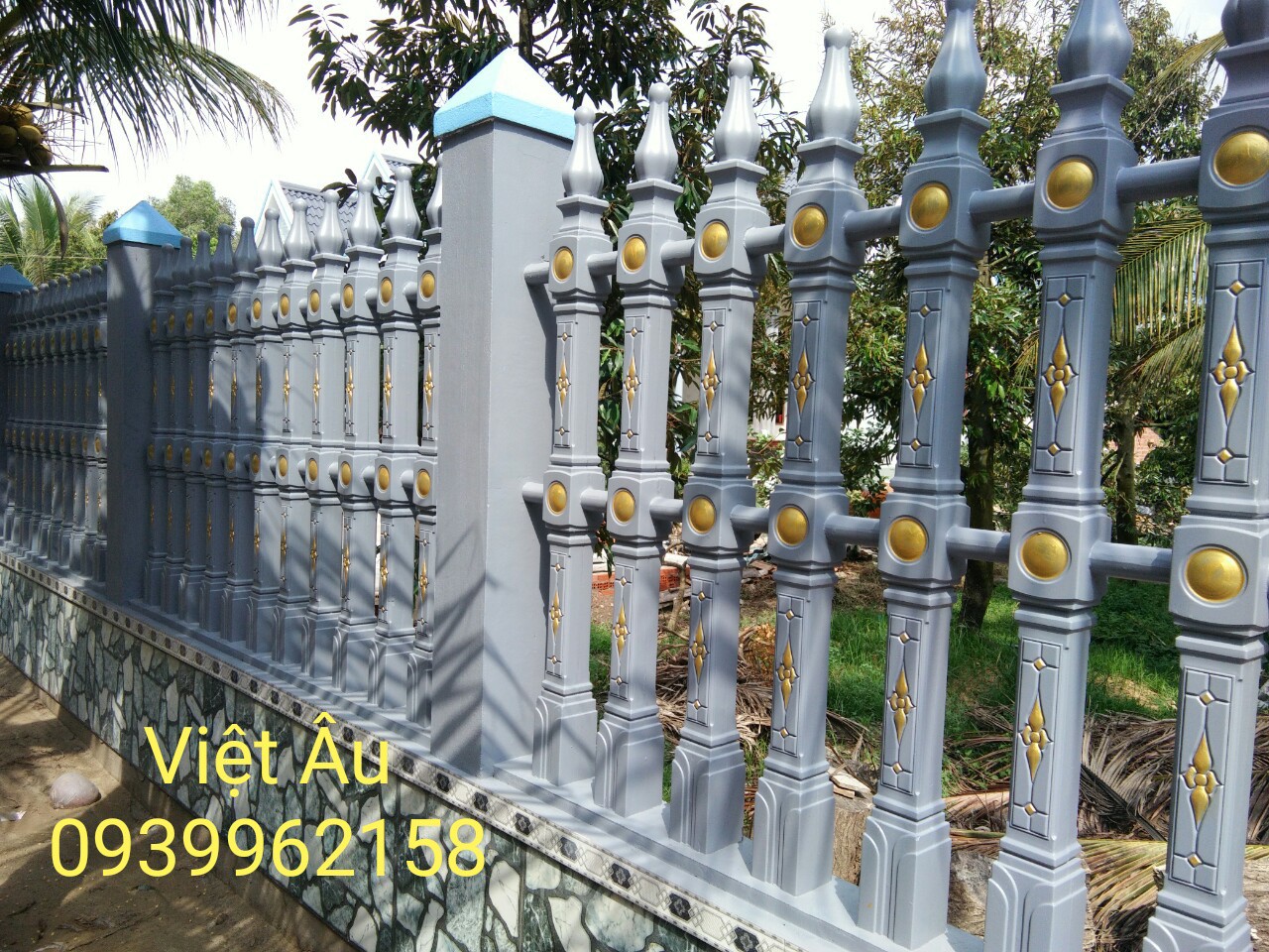z3511192903540_e75173fdf509cc7b9adffca70225bb82.jpg