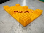 pallet-nhựa-cẩm-mỹ.jpg